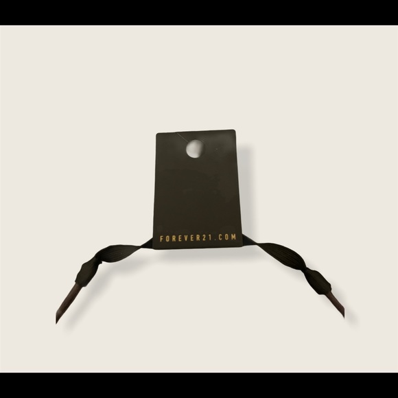 NWT Forever 21 Floral Headband - Picture 4 of 4